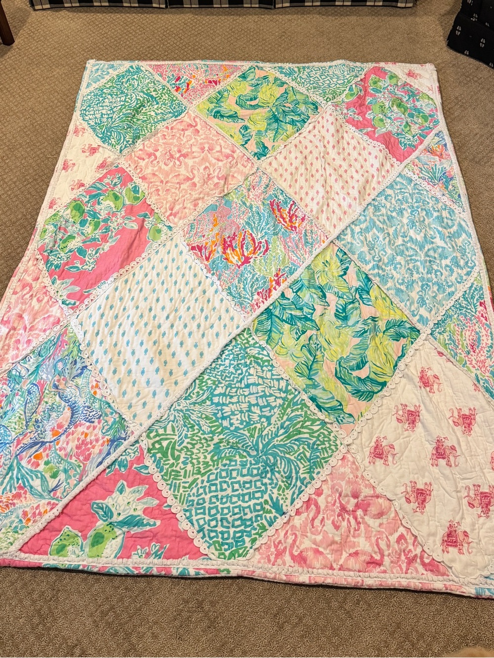 Pottery Barn Kids/Lilly Pulitzer Bedspread in Pink, Teal, Green